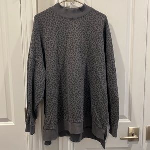 American Eagle Outfitters Jegging Fit Cheetah Pull Over